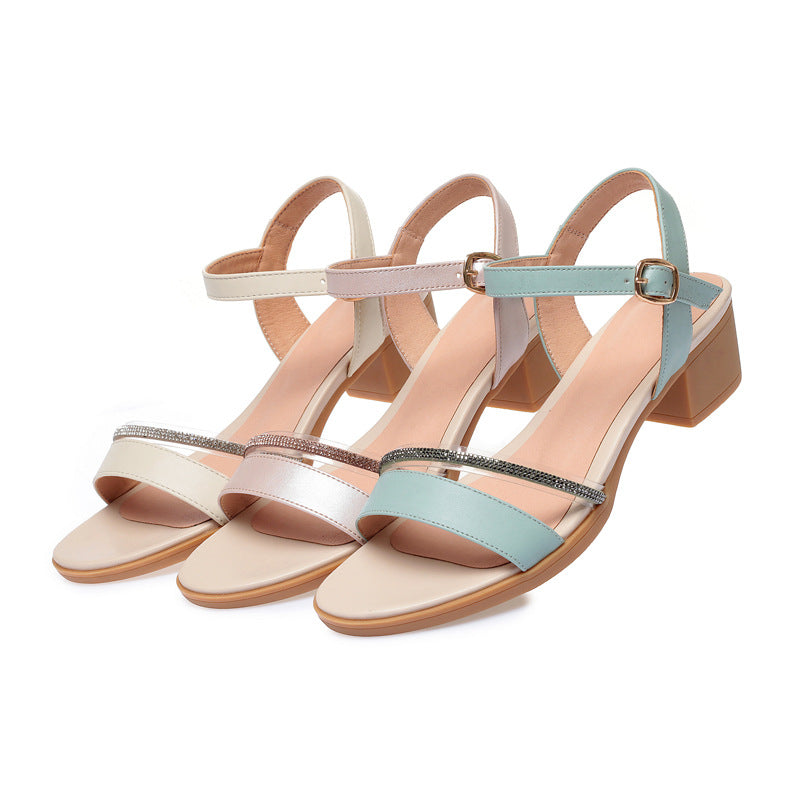 Damen elegante Blockabsatz Sandalen mit verstellbarem Riemen und modischem Schmuckdetail R&B