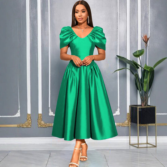 Damen Elegantes Satin Abendkleid mit voluminösen Puffärmeln R&B