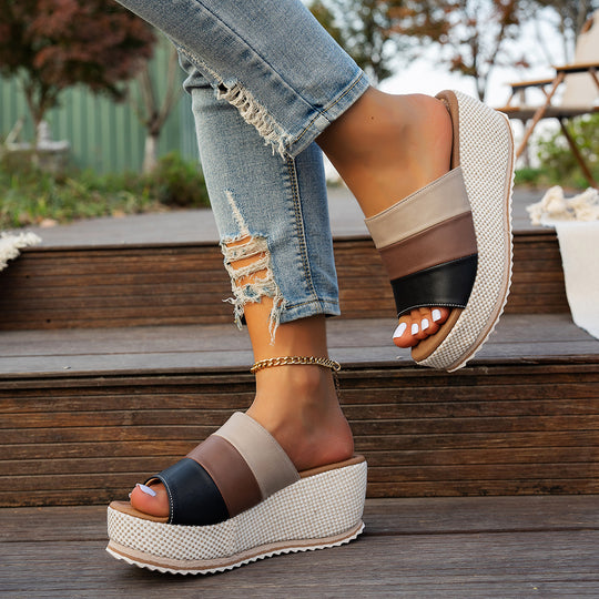 Damen nan Slip-On Plateau-Espadrille mit mehrlagigen Riemen und gewebter Keilsohle R&B