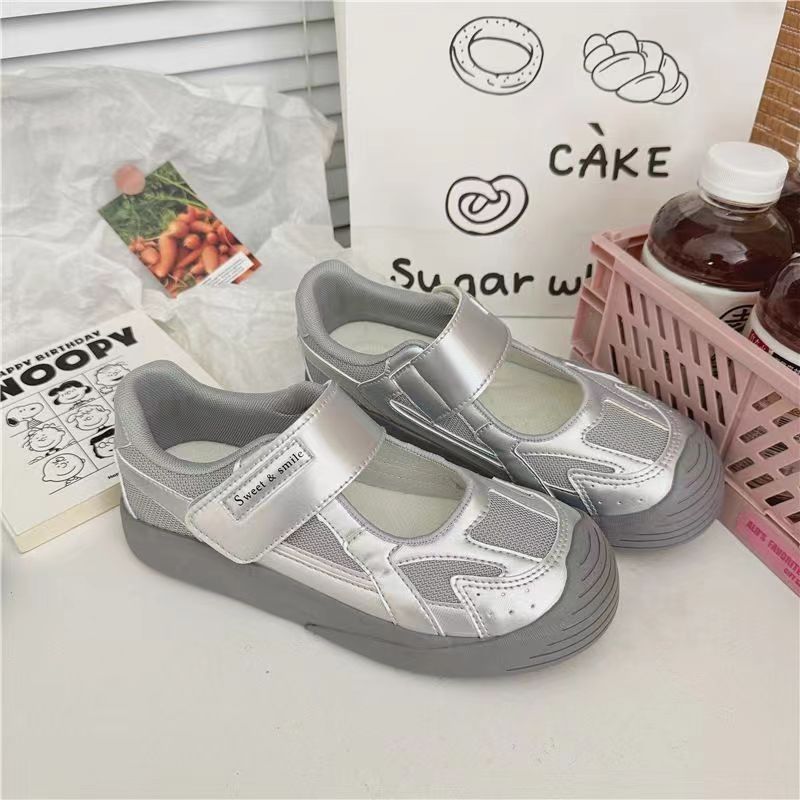 Damen Komfortable Sneakers mit praktischem Klettverschluss und atmungsaktiver Mesh-Oberfläche R&B