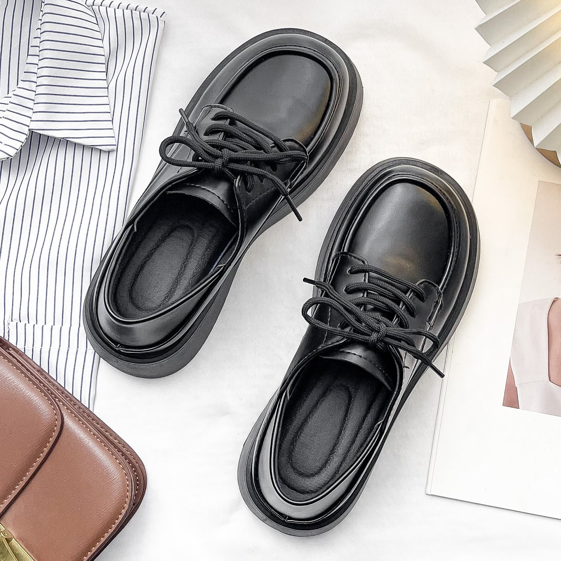 Damen Schnürschuhe mit modischem Plateau und edlem Obermaterial R&B