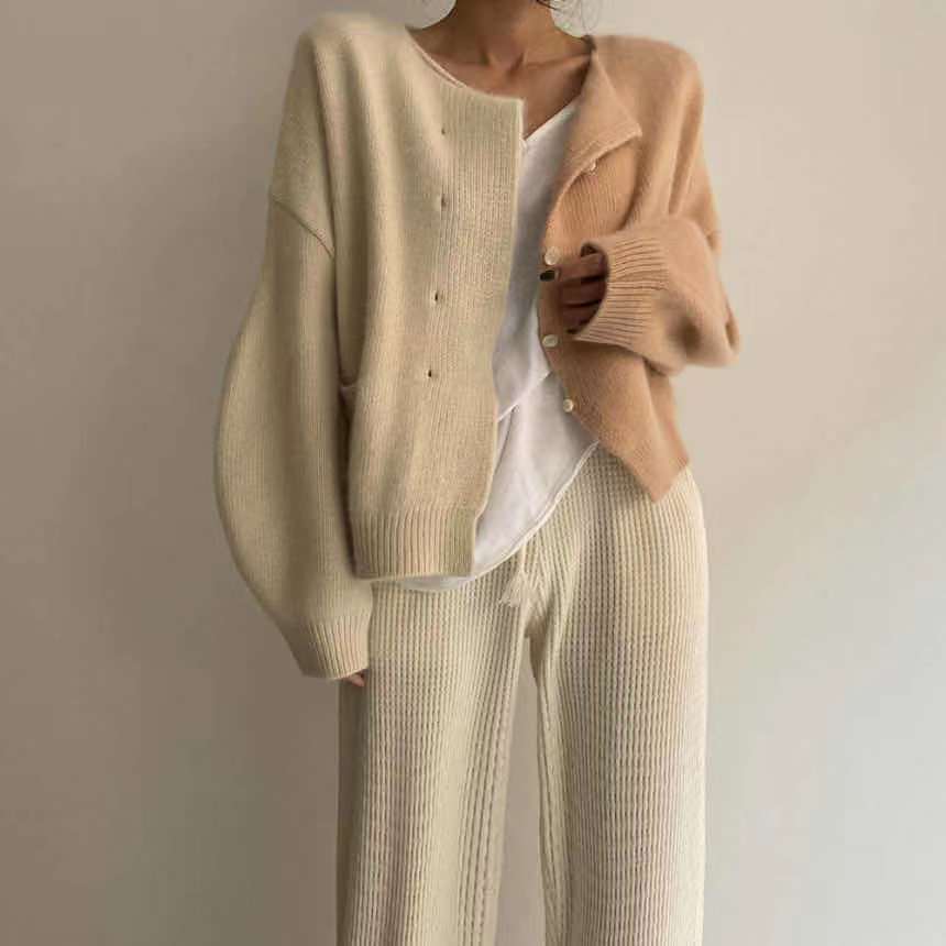 Damen Kuscheliger Strickcardigan mit hohen Ärmeln und einzigartigem Design R&B