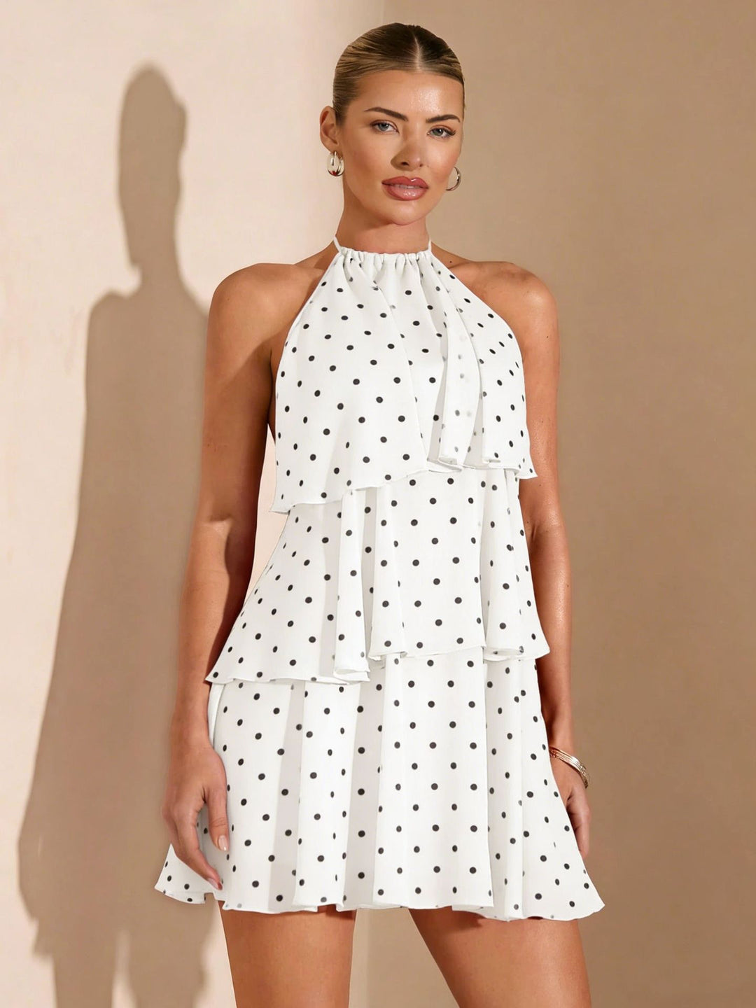 Damen Rüschensommerkleid mit gepunktetem Design und zauberhaftem Ausschnitt R&B