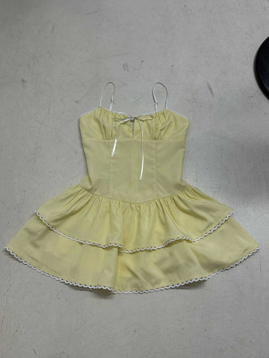 Damen verspieltes Kleid mit Rüschenelementen und Spaghetti-Trägern R&B