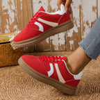 Damen Sneaker mit modischem Obermaterial und rutschfester Sohle EB