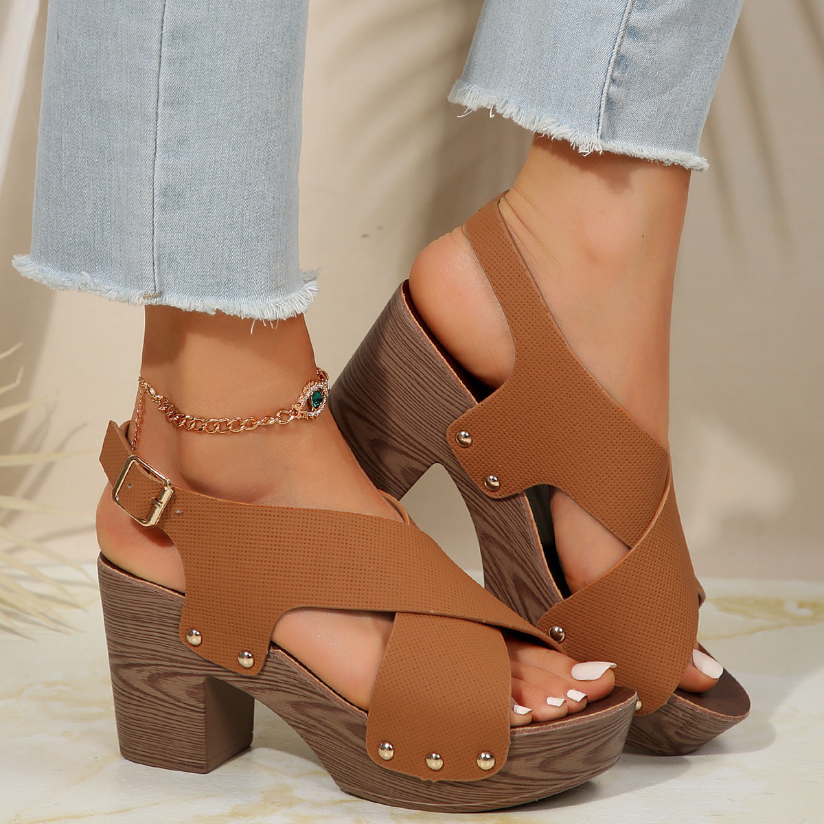Damen Sandalen mit Holzabsatz R&B