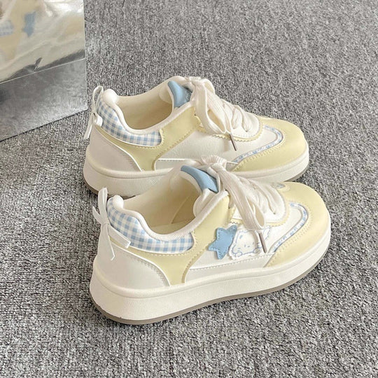 Damen Sportliche Sneakers mit Sternenapplikation R&B