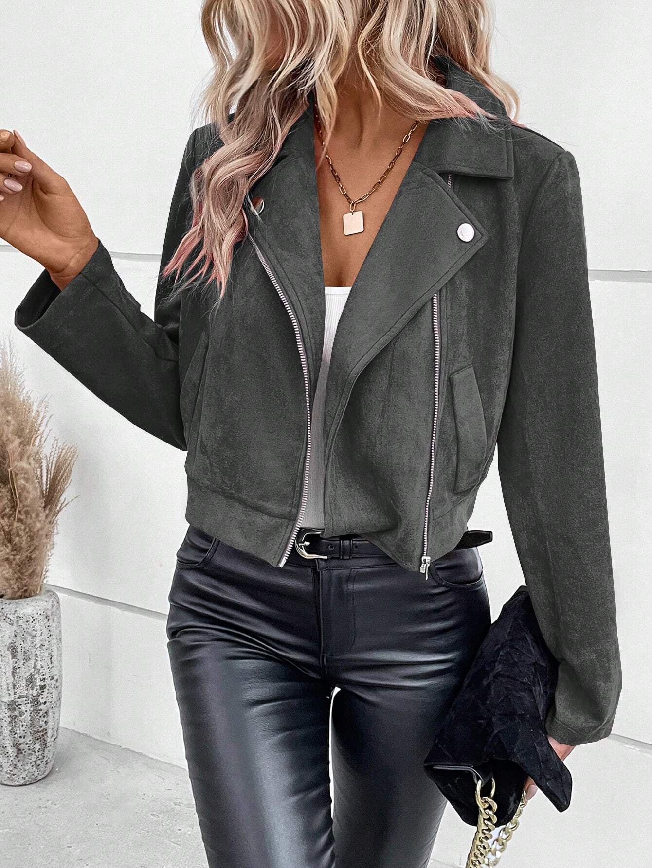 Damen Stylische Bikerjacke aus Kunstleder mit asymmetrischem Reißverschluss R&B