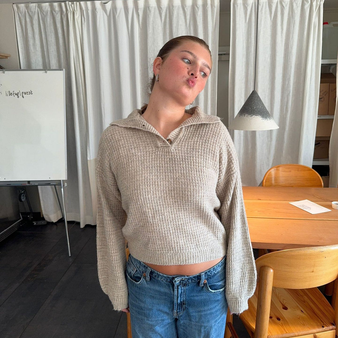 Damen Strickpullover mit Knopfleiste und breitem Schnitt R&B
