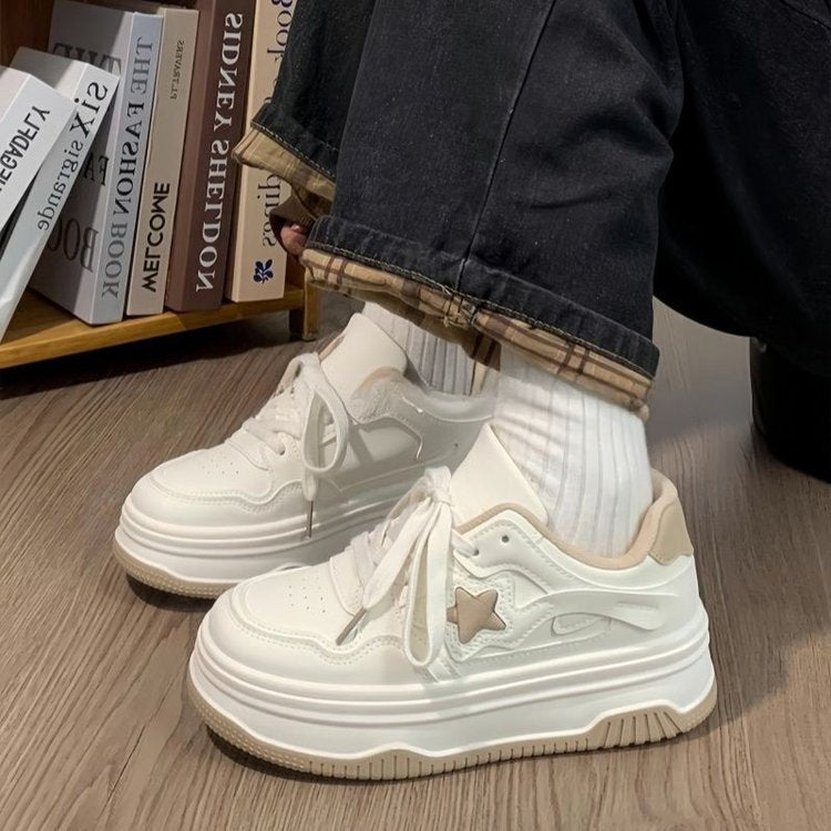 Damen Chunky Sneakers mit trendigem Design und dämpfender Laufsohle R&B