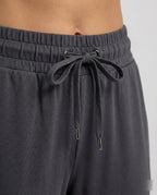 Bequeme Oversize Jogginghose für Damen in großen Größen Herbstkollektion