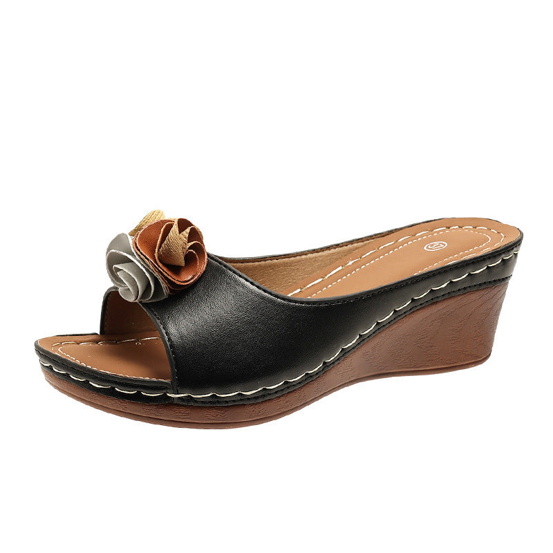 Damen Elegante und komfortable Sandaletten mit floralem Design R&B