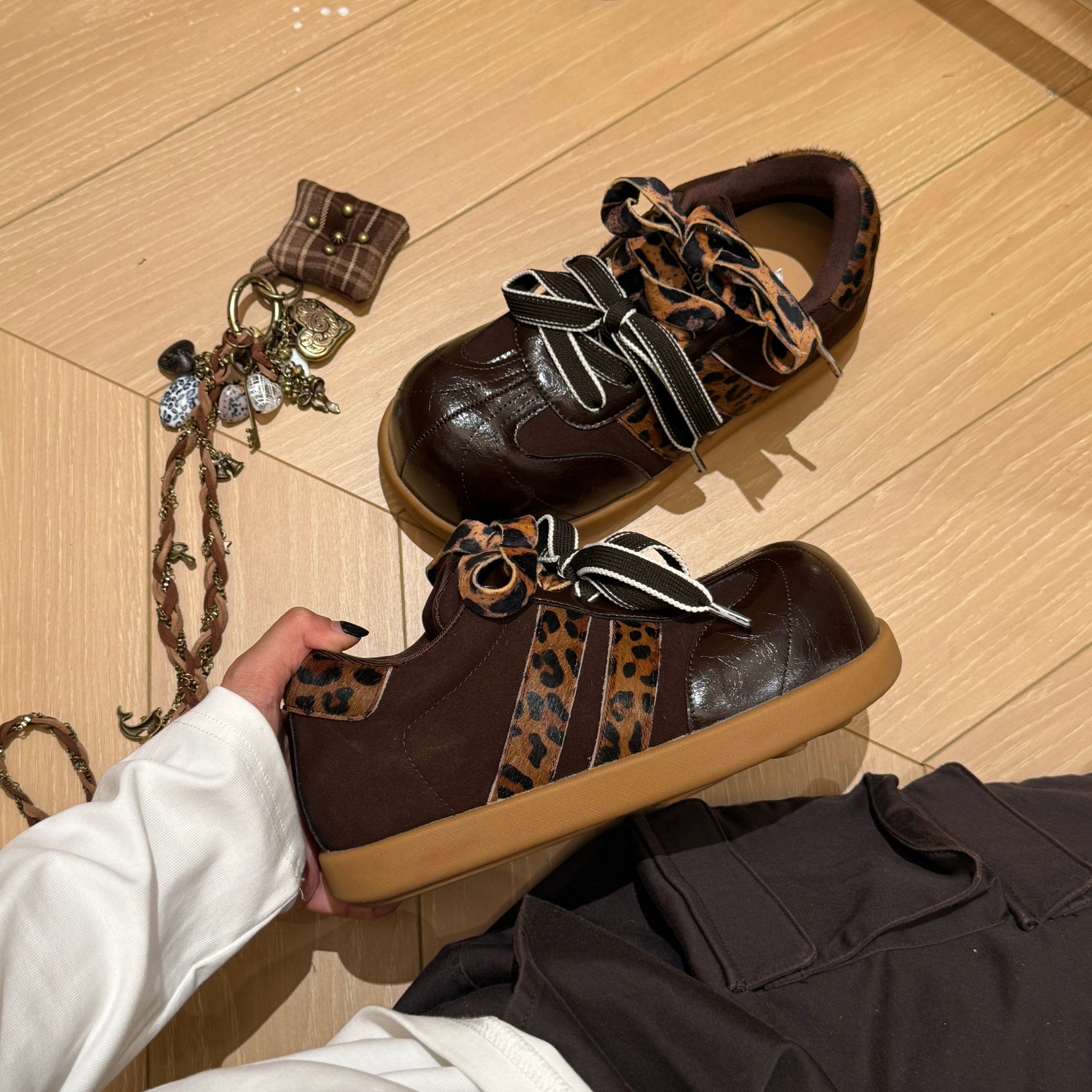 Damen Sportliche Sneakers mit modischem Animalprint und innovativem Schnürsystem R&B