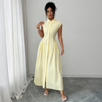 Damen Maxikleid mit klassischem Hemdblusen-Design und eleganten Falten R&B