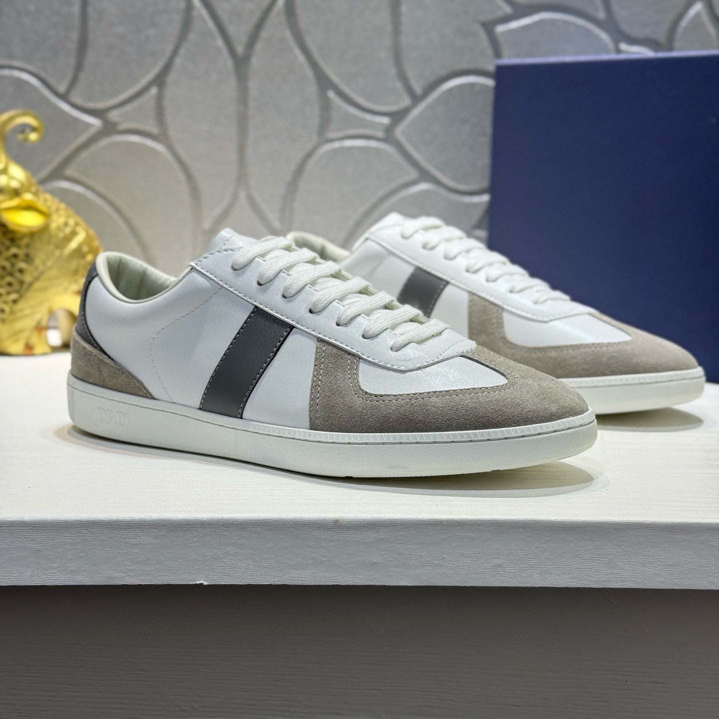 Damen Sportliche Sneakers mit modernem, atmungsaktivem Obermaterial R&B