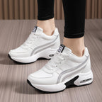 Damen Sportliche Sneaker mit dämpfender Luftpolster-Sohle