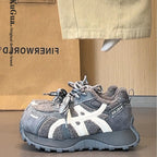Damen modische Sneakers mit hochwertiger Fleece-Konstruktion und innovativem Sohlenprofil R&B
