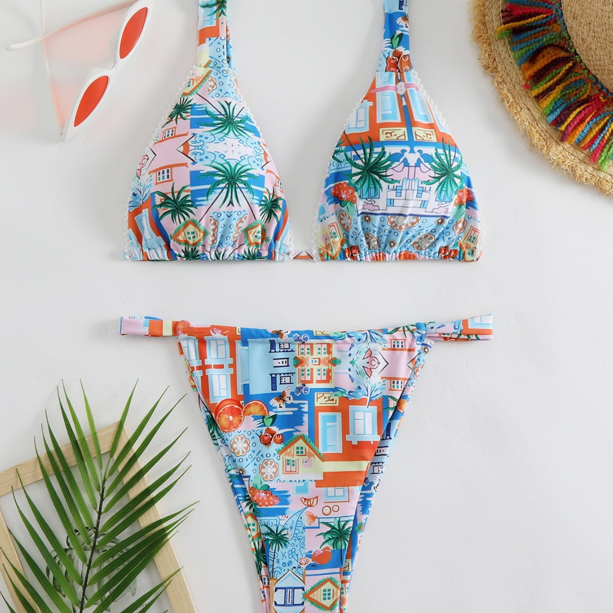 Damen Bikini-Set mit fröhlichem Stadtmotiv und hoch geschnittenem Höschen R&B