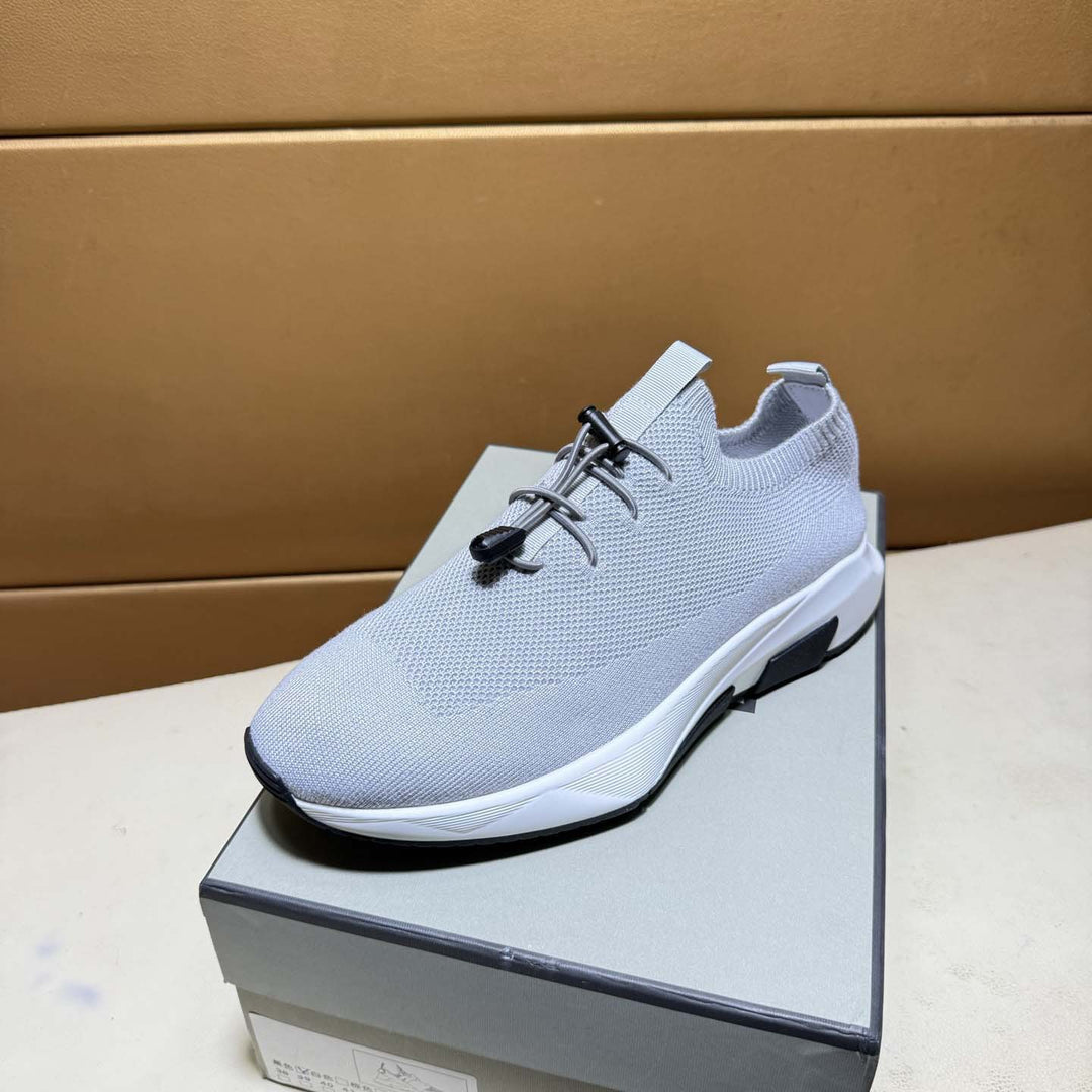 Damen Sportliche Sneakers mit innovativer Schnürtechnologie und atmungsaktivem Obermaterial von R&B
