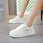 Damen Lifestyle Sneakers mit dicker, flexibler Sohle und sportlichem Design R&B