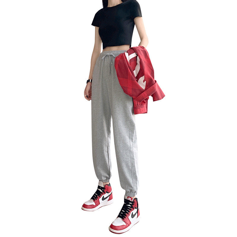 Damen bequeme Sporthose mit elastischem Bund und modernen Details