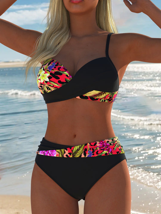 Damen Balconette-Bikini mit trendy Palmendruck und eleganter Ring-Detaillierung R&B