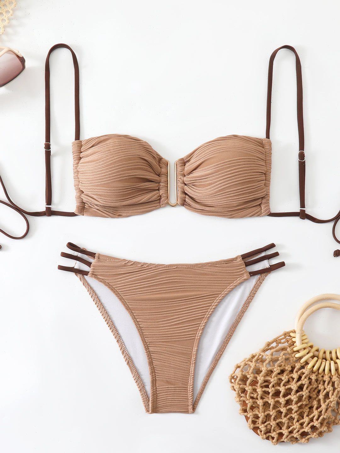 Damen Balkon-Bikini mit raffiniertem Rüschendesign und eleganten Trägern R&B