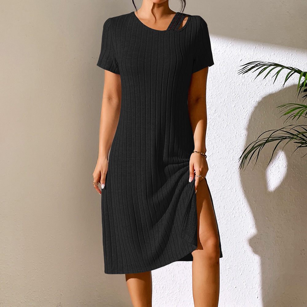 Damen Strickkleid mit modischem Ausschnitt und elastischem Material R&B