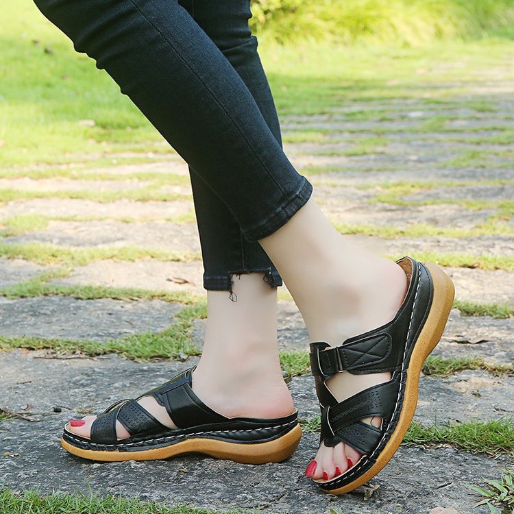 Damen Komfortable Clogs mit luftiger Perforation und ergonomischem Fußbett R&B