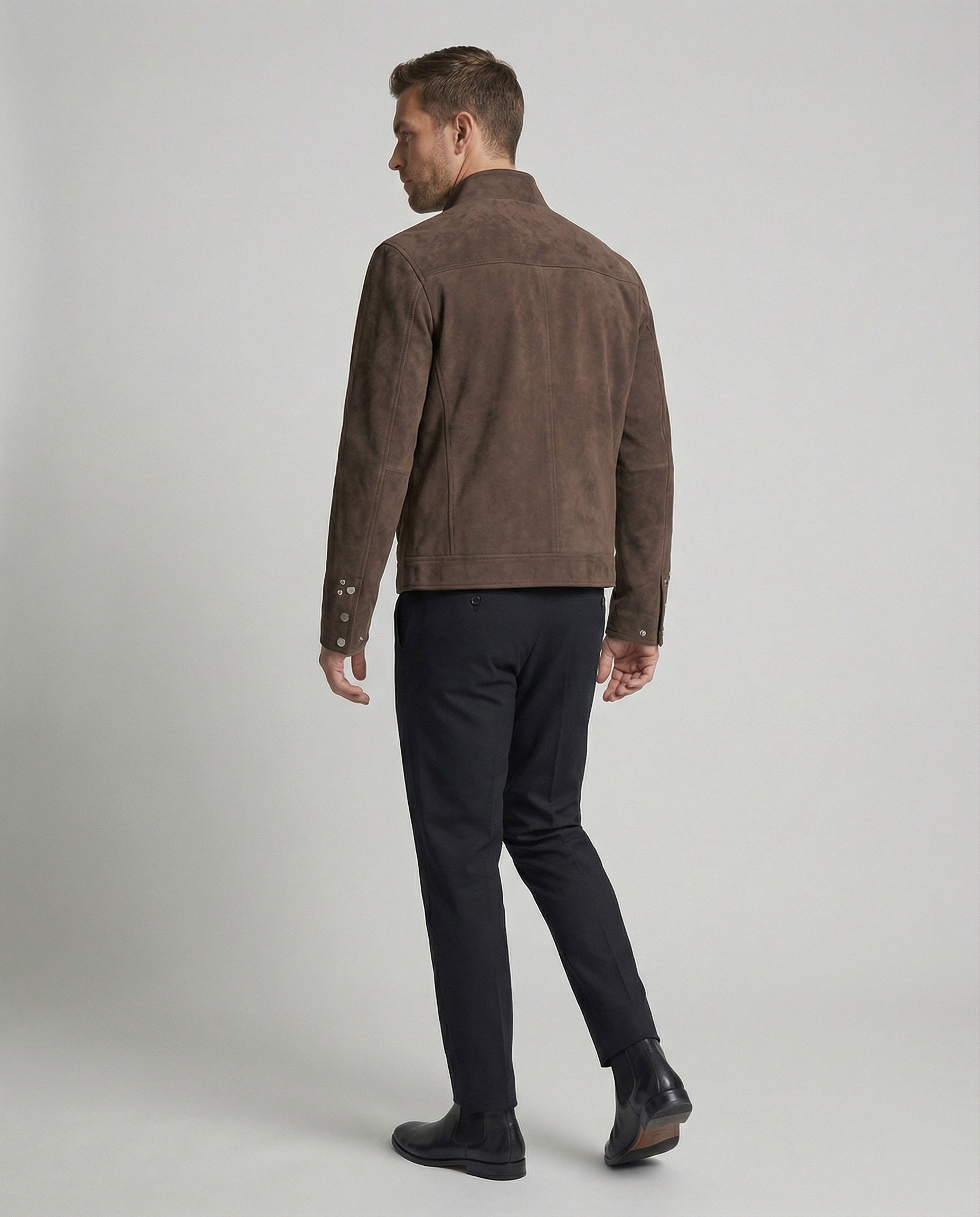 Herren kurz geschnittene Velourslederoptik-Jacke mit Stehkragen, durchgehendem Reißverschluss und Druckknopfmanschetten R&B