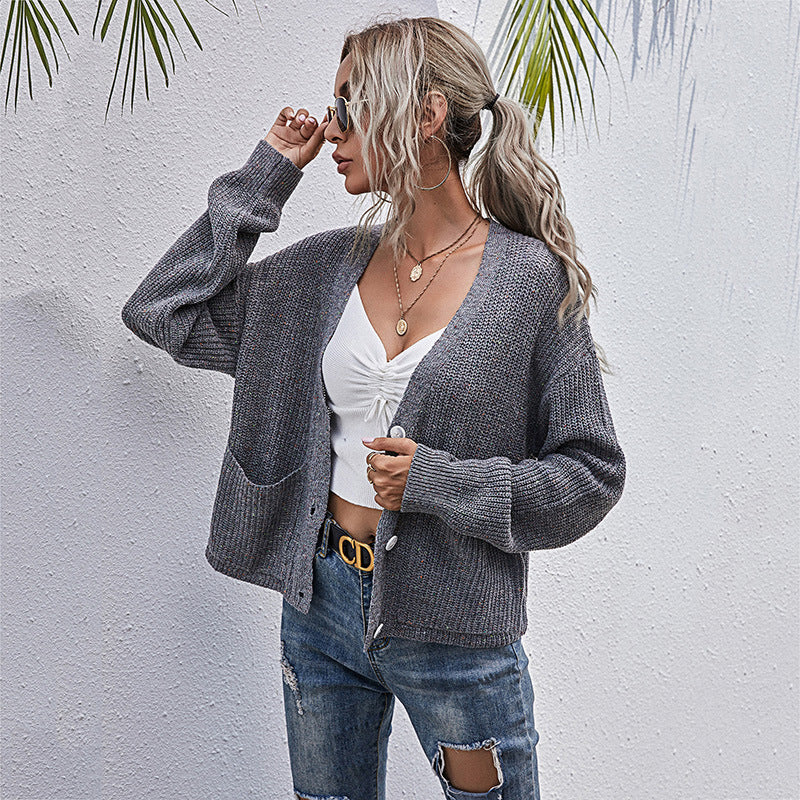 Damen lässiger Strickcardigan mit Knopfdetails und weit geschnittenen Ärmeln R&B