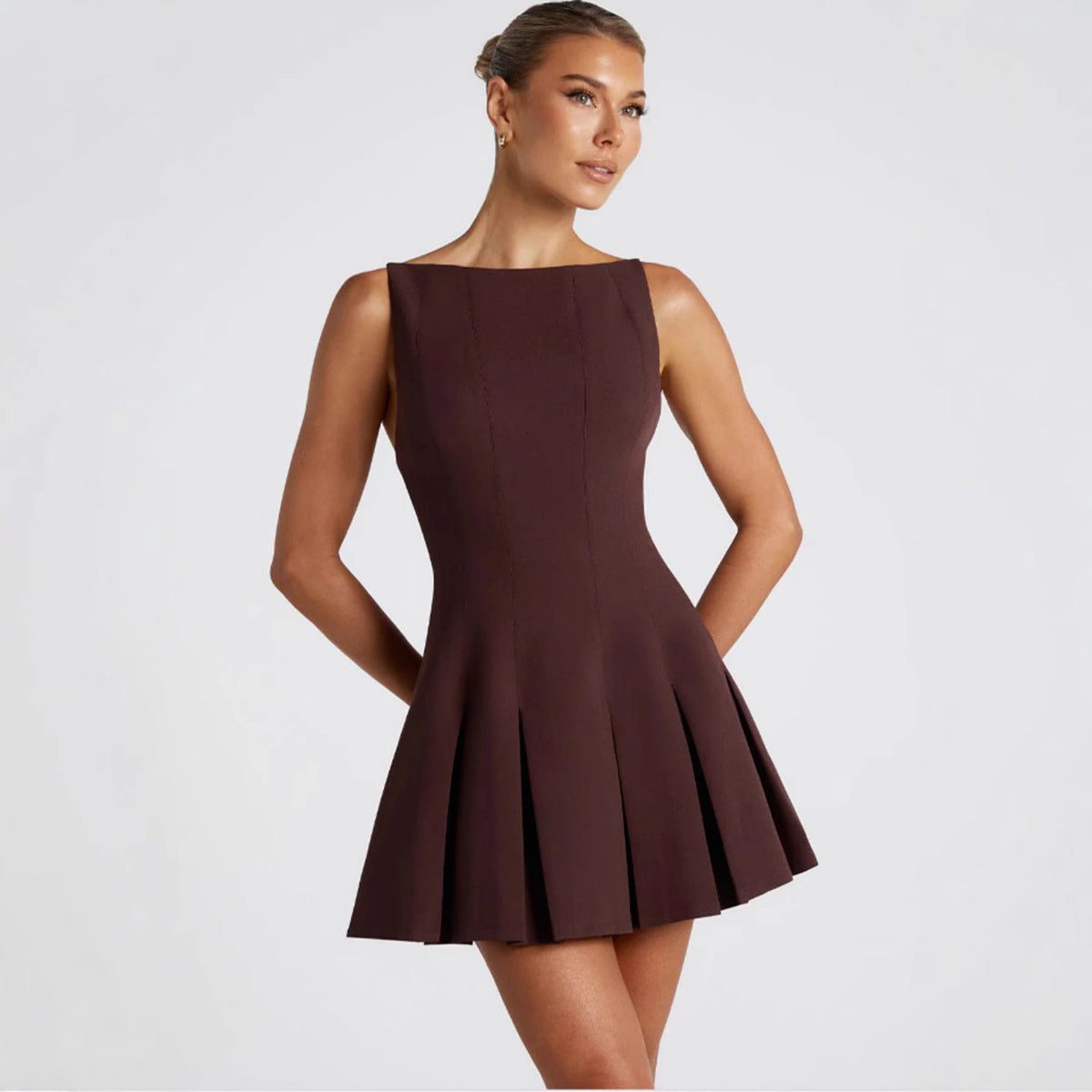 Damen Elegantes A-Linien Kleid mit weit schwingendem Saum und raffinierten Falten