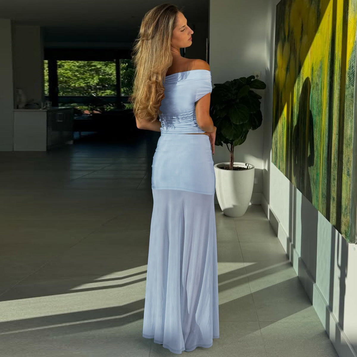 Damen Elegantes Offshoulder Maxi-Set mit transparentem Rock und gerafftem Oberteil R&B