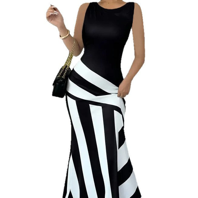 Damen Maxikleid mit stilvollem Wickel-Effekt und diagonalen Streifen R&B