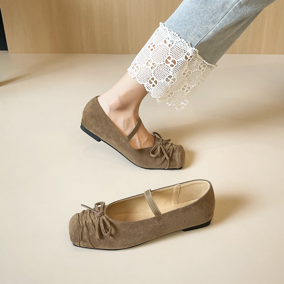 Damen Ballerinas mit dekorativem Riemen und komfortablem Faltendesign