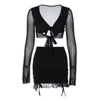 Damen Verspieltes Minikleid mit transparenten Langärmeln und gerafftem Rock R&B