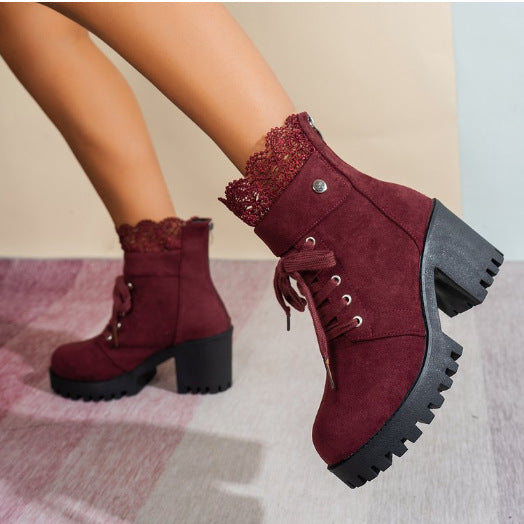 Damen nan Schnürstiefelette mit grober Profilsohle, mittelhohem Blockabsatz und Spitzenkragen R&B