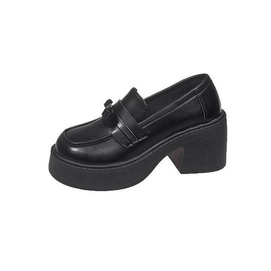 Damen elegante Lack-Mokassins mit klobigem Absatz R&B