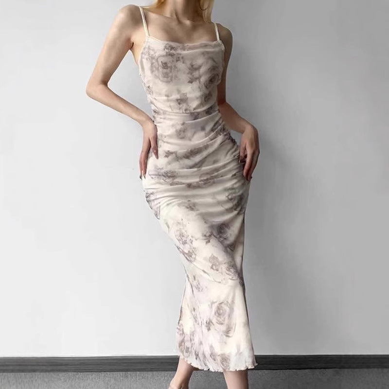Damen figurbetontes Maxikleid mit raffinierten Rüschen und floralem Muster R&B