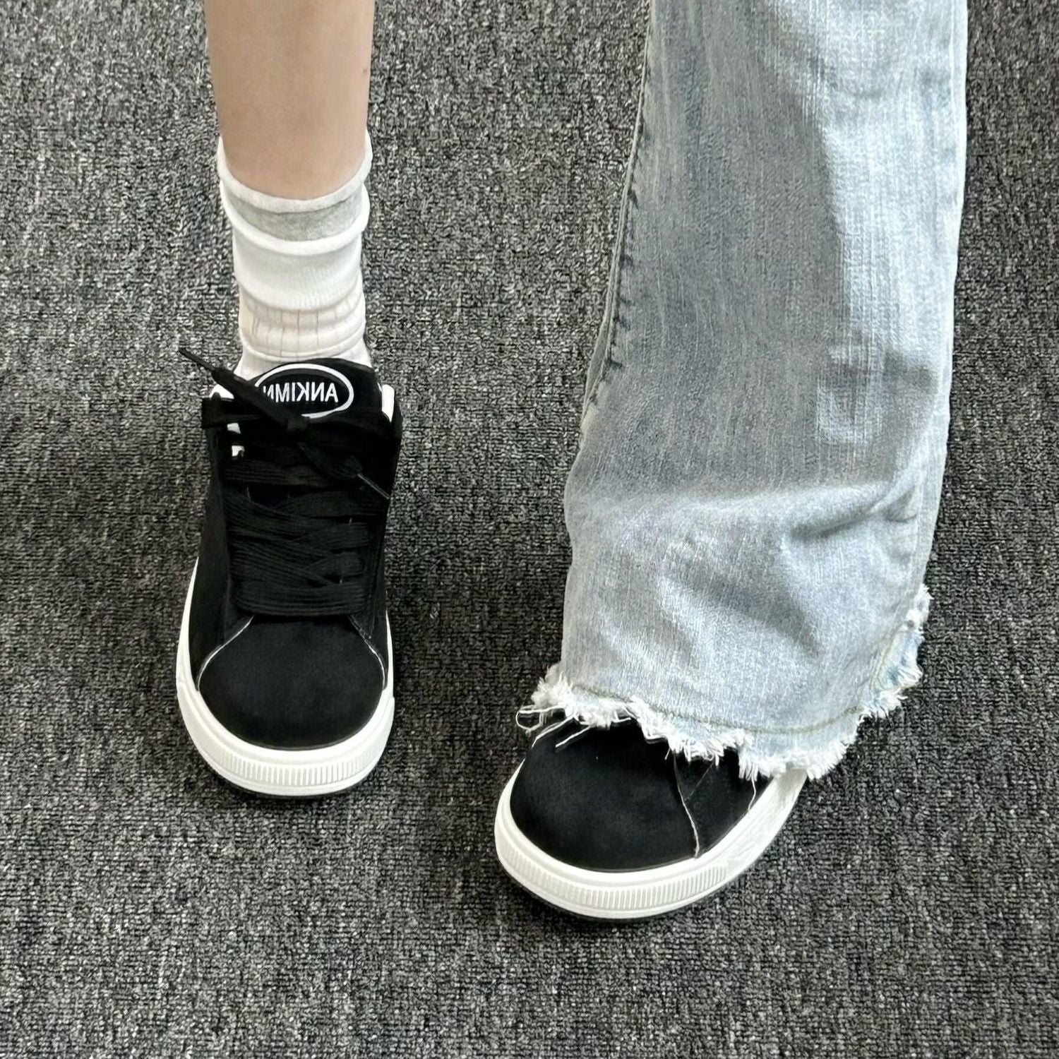 Damen Sportliche Freizeitsneaker mit atmungsaktiver Oberflächenstruktur und rutschfester Sohle