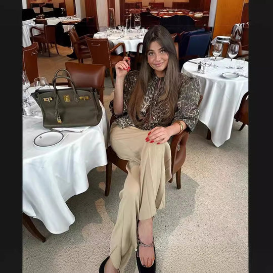 Damen Kurzarmbluse mit raffinierten Rüschendetails R&B