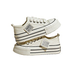 Damen modische Sneakers mit einzigartigen Details und robustem Sohlenprofil