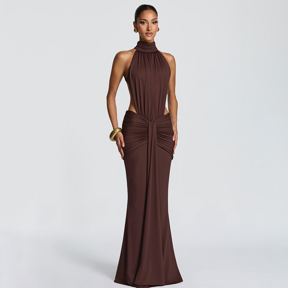 Damen Figurumspielendes Abendkleid mit hochgeschlossenem Design und raffinierten Drapierungen R&B