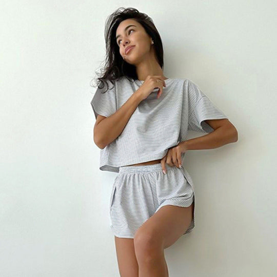 Damen stylisches Freizeit-Set mit lockerem Kurzarm-Top und Shorts R&B