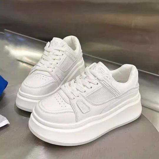 Damen sportive Sneakers mit doppelter Sohle und Kontrastnähten R&B