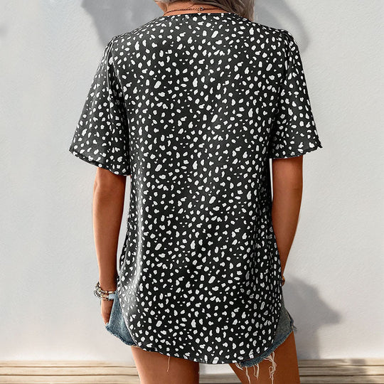 Damen V-Ausschnitt T-Shirt mit Leopardenmuster und fließendem Schnitt R&B
