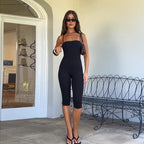 Damen stylischer Jumpsuit mit schmalem Schnitt und verstellbaren Trägern
