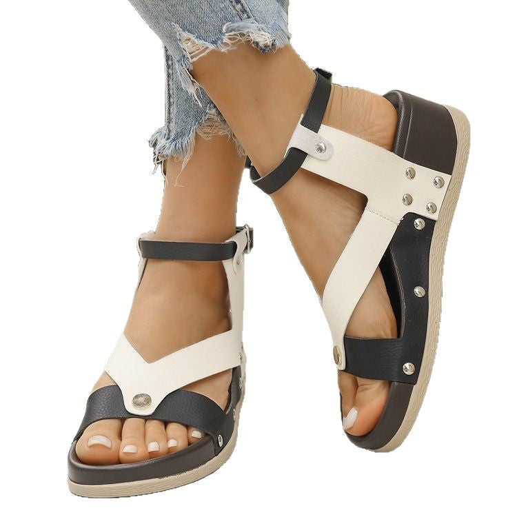 Damen Komfortable Sandalen mit floralen Akzenten und anatomischem Fußbett R&B