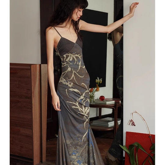 Damen Satin Maxikleid mit feinen Spaghetti-Trägern und elegantem Schnitt R&B