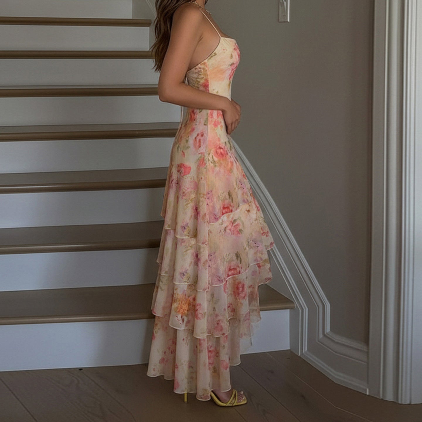 Damen florales Maxikleid mit Rüschendetails R&B